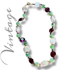VINTAGE Purple Green and white glass beaded necklace 7”
